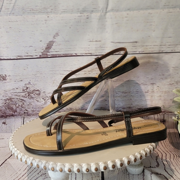 Montego Bay Club Leather Collection Brown Strappy Sandal Size 7 - Picture 7 of 12